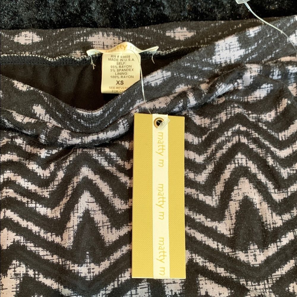 Matty M Jersey Pencil Skirt Geometric Print Lined Black & Gray XS NWT - Picture 2 of 8